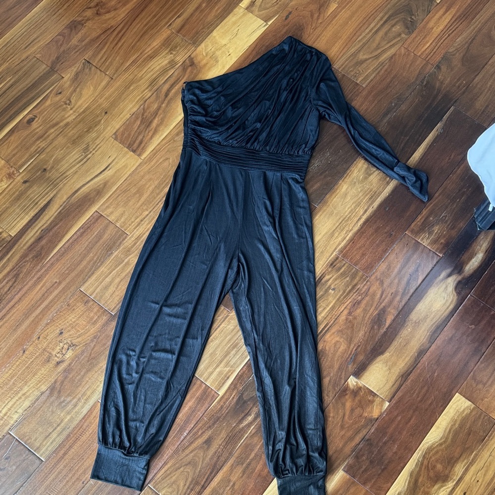 Elan Black One-Shoulder Jumpsuit Pantsuit
